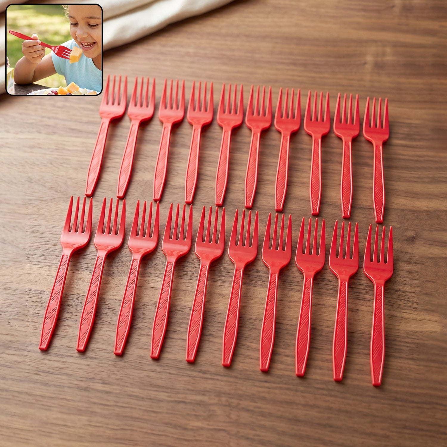 Set of 20 durable Wukusy reusable plastic dinner forks, unbreakable and suitable for everyday use, shown in the product image.