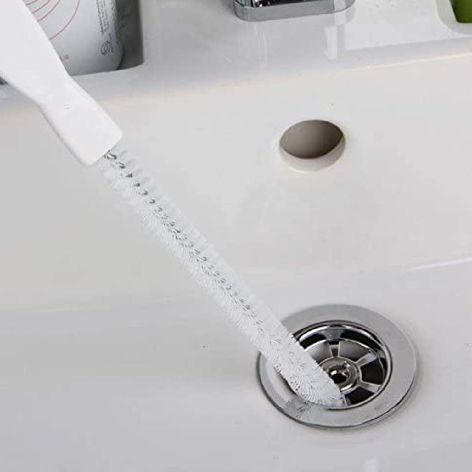 Wukusy flexible long reach drain cleaning brush, 45-45.5 cm, designed for unclogging and maintaining drains with durable bristles.