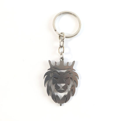 Metal lion head keychain by Wukusy featuring a detailed lion design on a sturdy metal keyring.