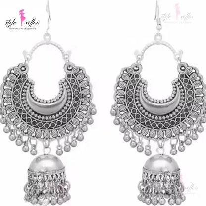 Silver bold necklace and earrings set for women featuring oxidized finish, stylish partywear jewelry by Ekom.