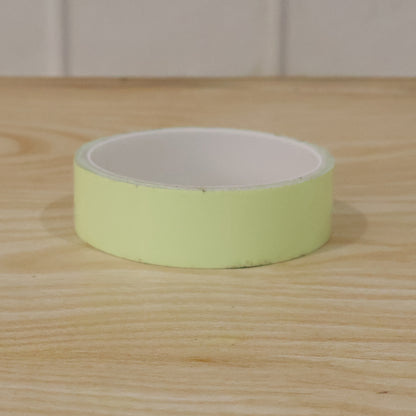 Wukusy strong adhesive glue tape roll for packaging boxes, measuring 85x25 mm, shown in the image.