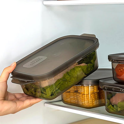 Set of three rectangular Wukusy food storage containers with clear lids, suitable for kitchen organization and food preservation.