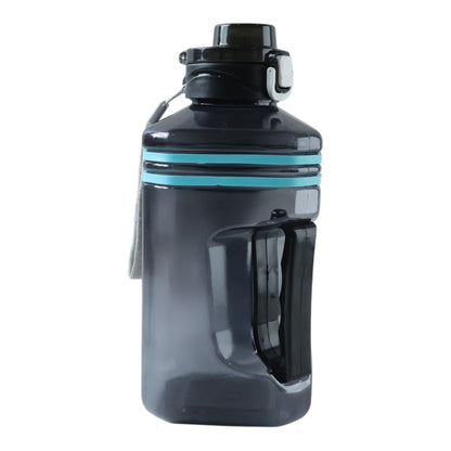 Large square Wukusy gallon water bottle with handle, 1500 ml capacity, clear plastic design with a screw-on lid and sturdy grip