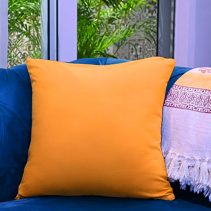 Soft decorative pillow cover by Wukusy, 80x60 cm, suitable for couch pillows, made of comfortable fabric for home decor.