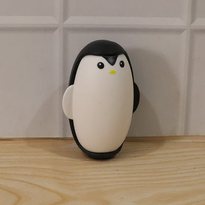 Wukusy cute penguin reusable lint roller for clothes and furniture, compact and easy to use cleaning tool