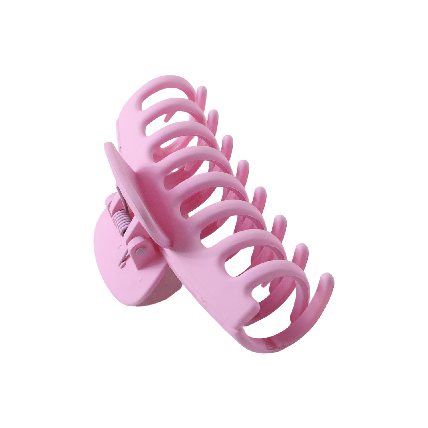 Wukusy elegant strong grip hair claw clip for women, showcasing its sleek design and sturdy clasp for secure hair styling.