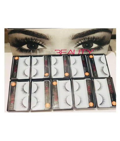 Set of 10 magnetic false eyelashes by Drpshippr, long natural mink-style eyelashes with volume for a glamorous eye look.