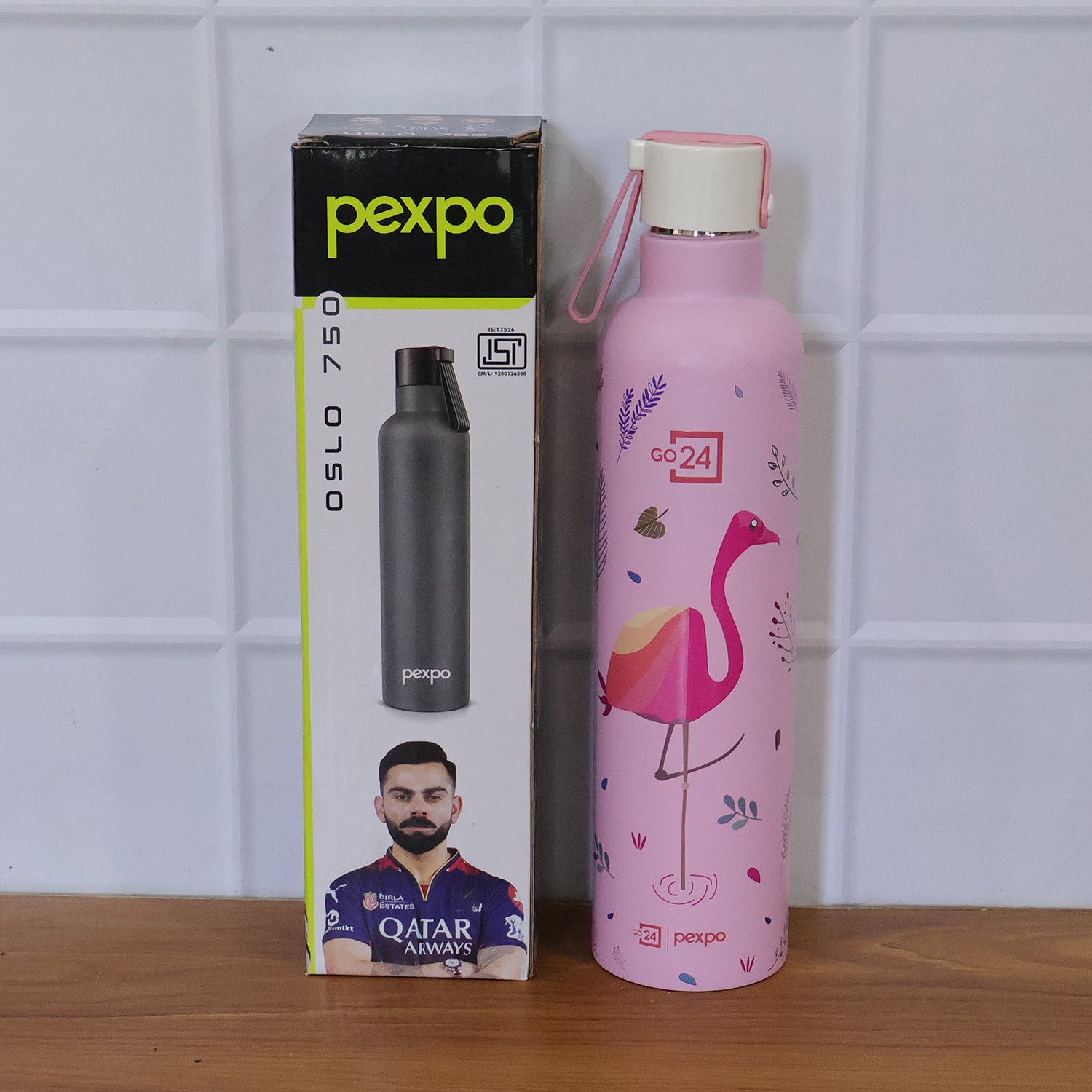 Wukusy Pexpo Oslo Art printed insulated stainless steel water bottle, 750 ml, with colorful design and secure lid.