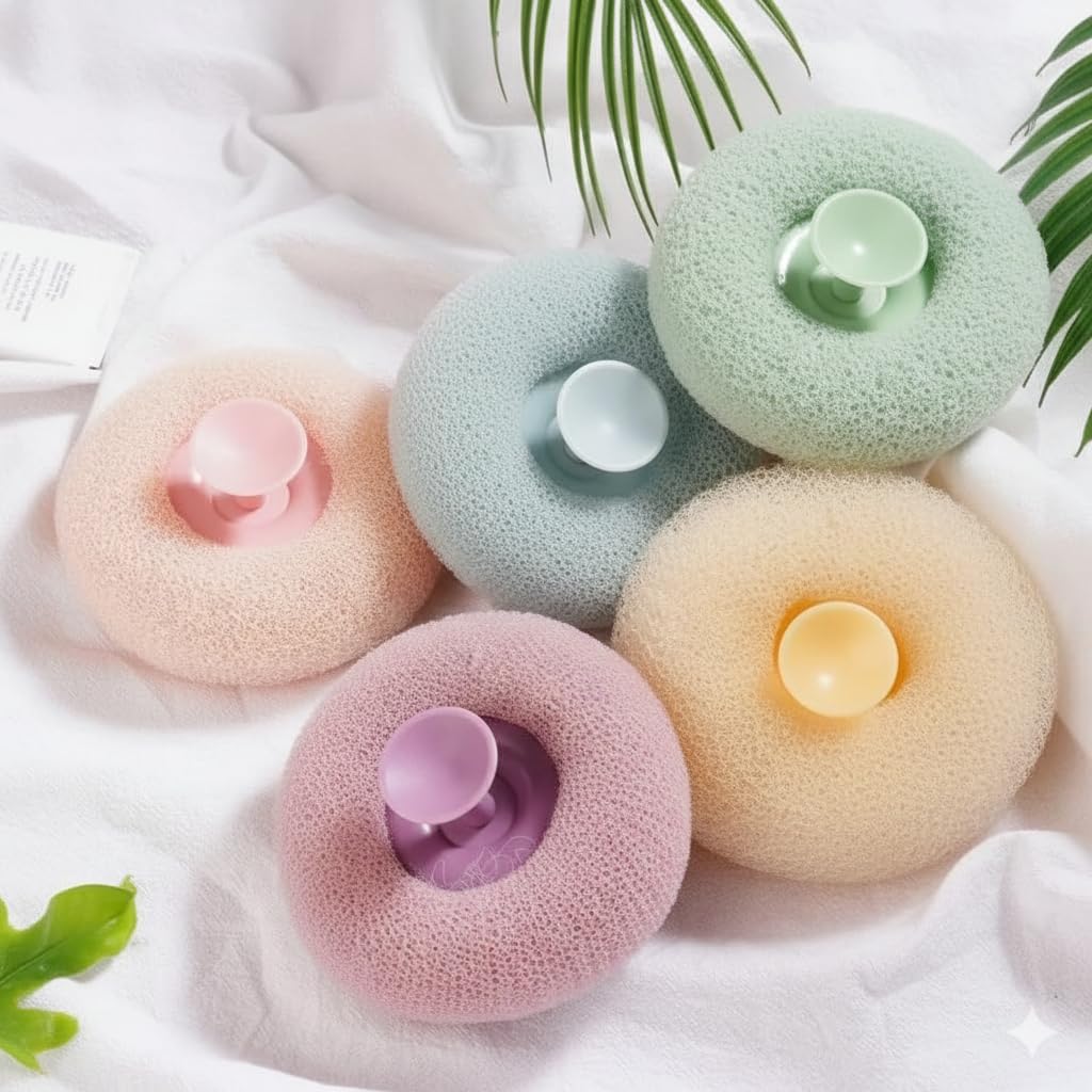 Round loofah scrubbing brush by FIZZI SHOP with textured natural loofah surface for gentle exfoliation and cleansing.
