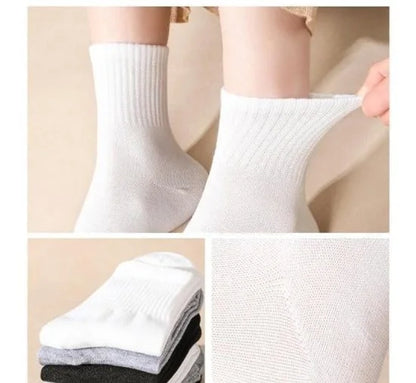 Disposable travel portable socks by FIZZI SHOP, shown in a compact, lightweight design suitable for on-the-go use.