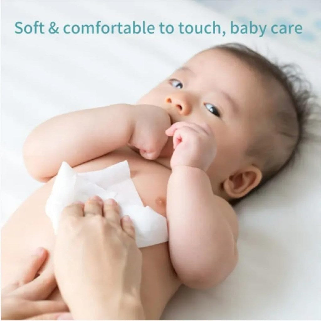 Set of 64 FIZZI SHOP mini wet wipes in resealable travel packs, disposable tissues for on-the-go cleaning and hygiene.