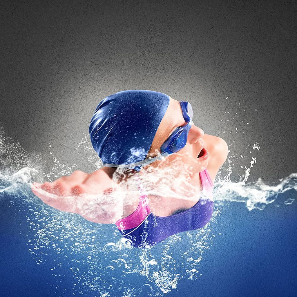 Silicone swimming cap by FIZZI SHOP, showing a smooth, snug-fit cap designed for comfortable water sports and swimming.