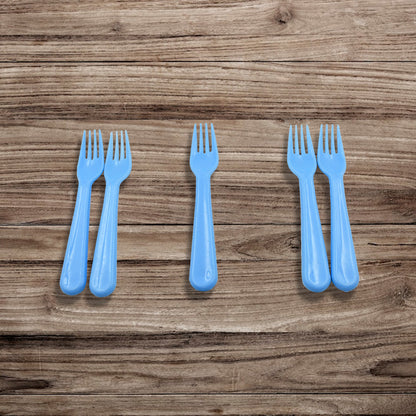 Set of five Wukusy reusable heavy-duty plastic serving forks, ideal for kitchen, travel, and home use.