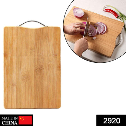 Wukusy wooden chopping and cutting board with anti-skid mat for safe food preparation in home and kitchen settings.