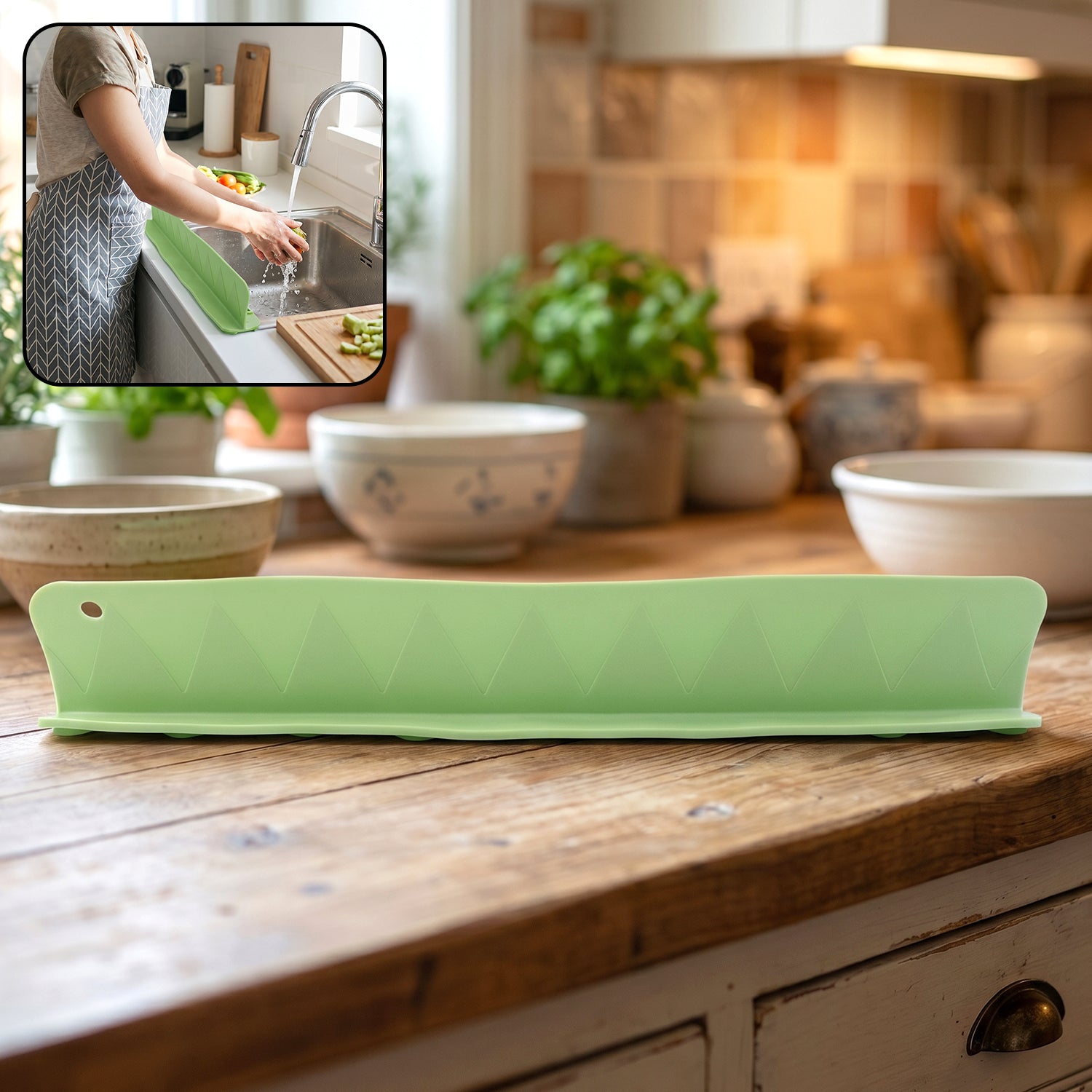 Flexible silicone kitchen sink splash guard in gray, 48 cm, designed to prevent water splashes and keep countertop dry.
