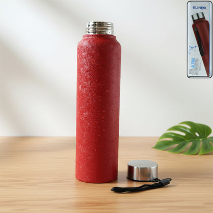 Red Alpha Pro Classic stainless steel water bottle by Wukusy, 1000 ml capacity, with a sleek red finish and durable design