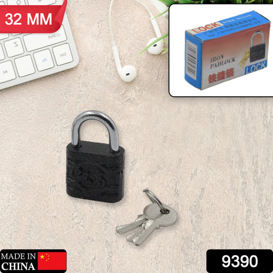 Wukusy black iron padlock with brass core, waterproof and anti-theft, suitable for outdoor gates, sheds, and doors.