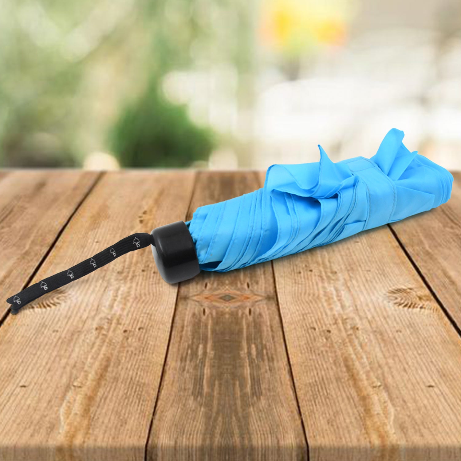 Wukusy 3-fold summer umbrella with UV protection, suitable for children and travel, featuring colorful, foldable rain and sun shield.