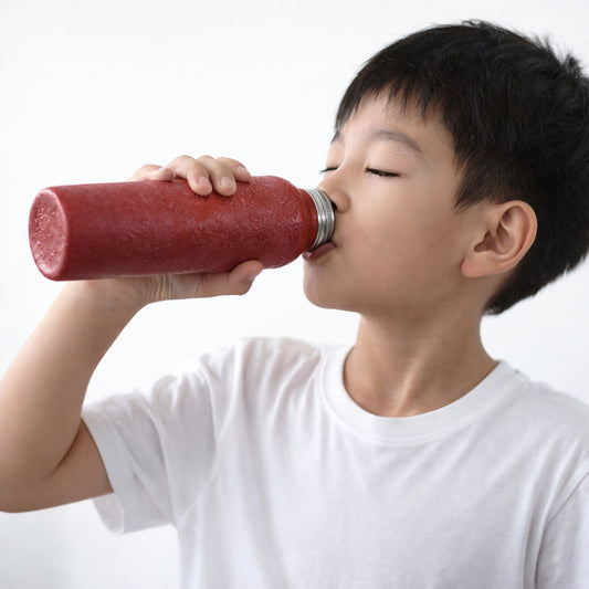 Red stainless steel water bottle by Wukusy, 1000 ml capacity, durable and reusable for home and kitchen use.