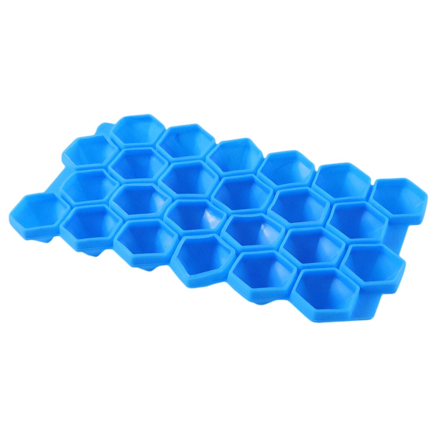 Flexible silicone diamond-shaped ice cube tray by Wukusy, showing multiple clear ice cubes in a tray.