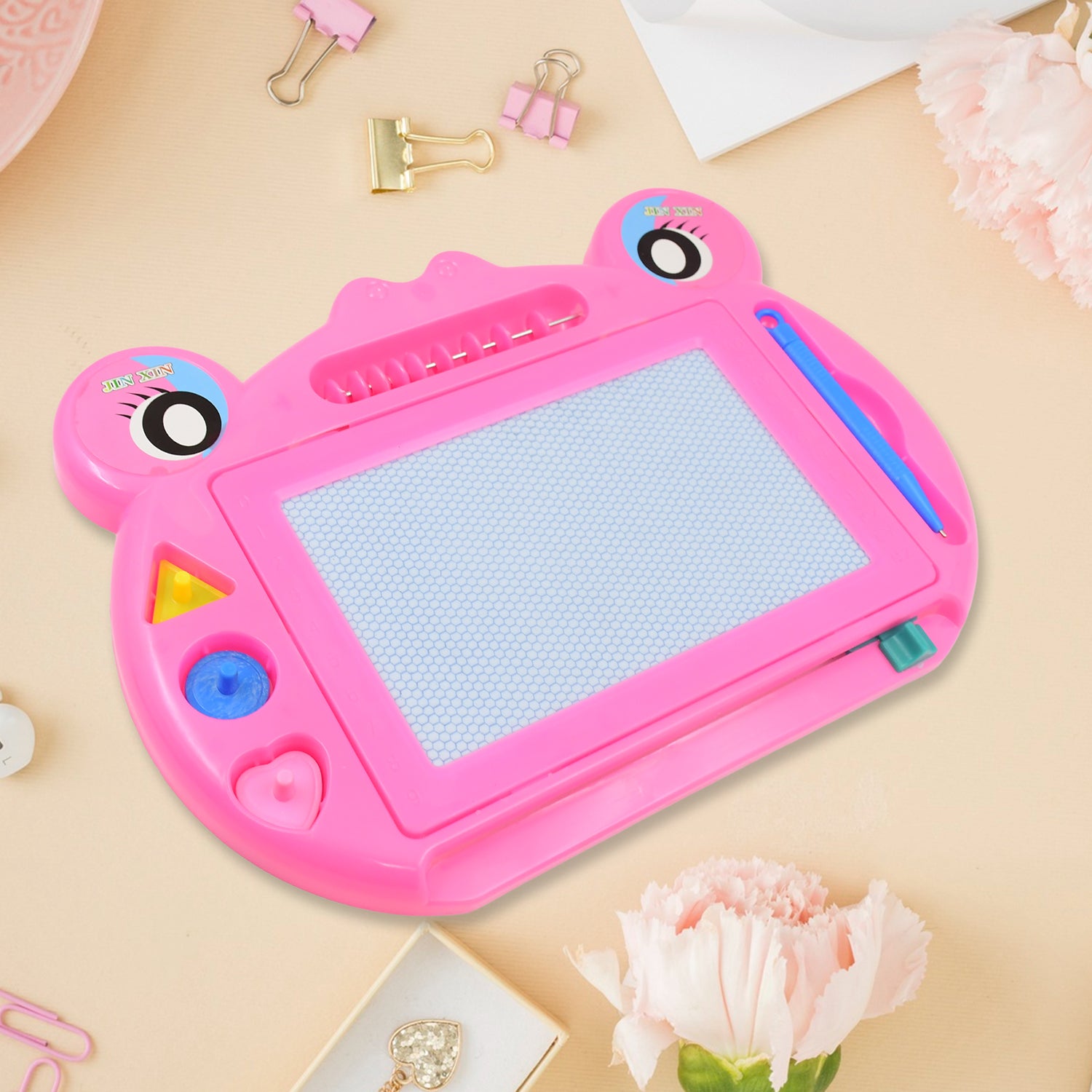 Wukusy Frog Design Magic Sketch Slate Pad board for office, 28x20 cm, featuring a sleek, reusable drawing surface with a frog design.