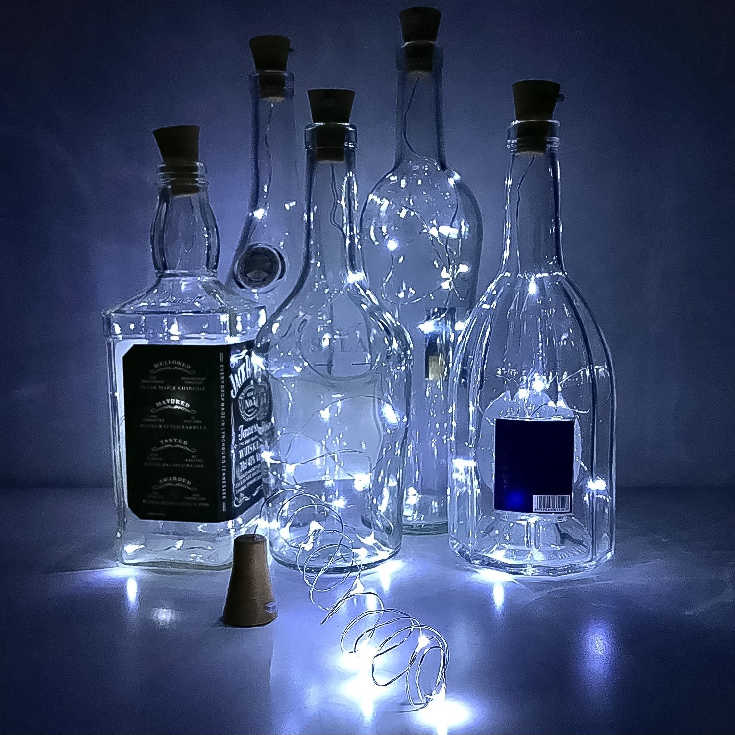 Wukusy wine bottle cork string lights with multi-LEDs on copper wire, 2m cable, battery operated, white glow, home decor lighting.