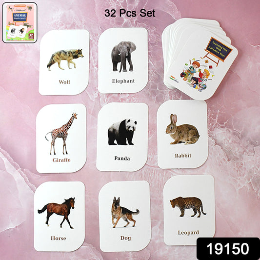 Wukusy Kidkraft 32-piece animal flash cards set for kids, featuring colorful illustrations of various animals on each card.