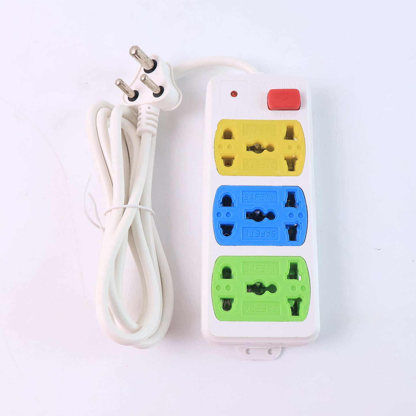Wukusy compact 3-socket universal extension board for office use, with multiple power outlets and safety features.