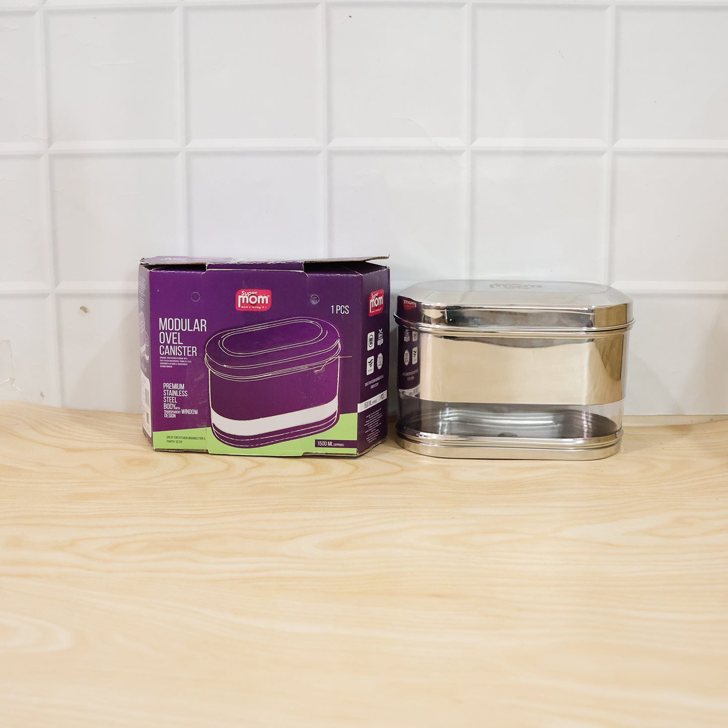 Supermom premium stainless steel modular oval canister by Wukusy, 1500ml, with a sleek, polished finish and secure lid.