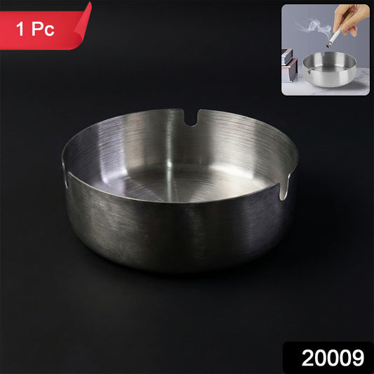 Wukusy round tabletop cigarette ashtray with multiple rest slots, black ceramic design, durable and functional for smoking areas.