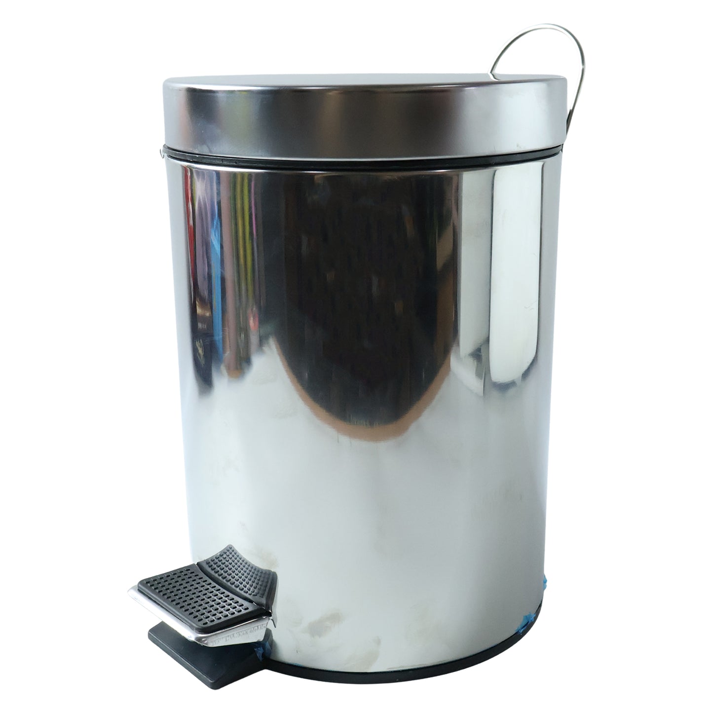 Wukusy premium stainless steel pedal dustbin with close lid, 3-liter capacity, sleek design, ideal for kitchen or office use.