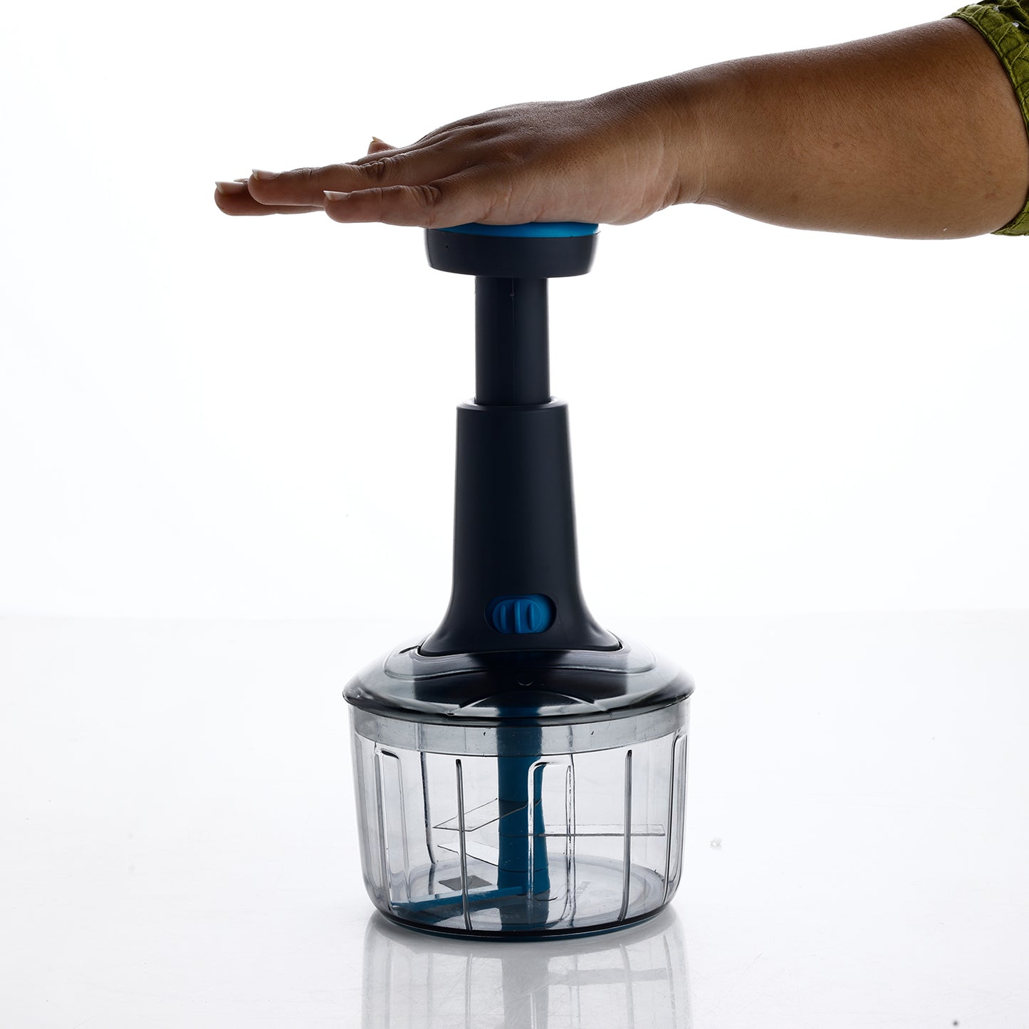 Wukusy Ganesh Bingo Lock-unlock push chopper with 725ml capacity, featuring a colorful Ganesh design and easy lock-unlock mechanism.
