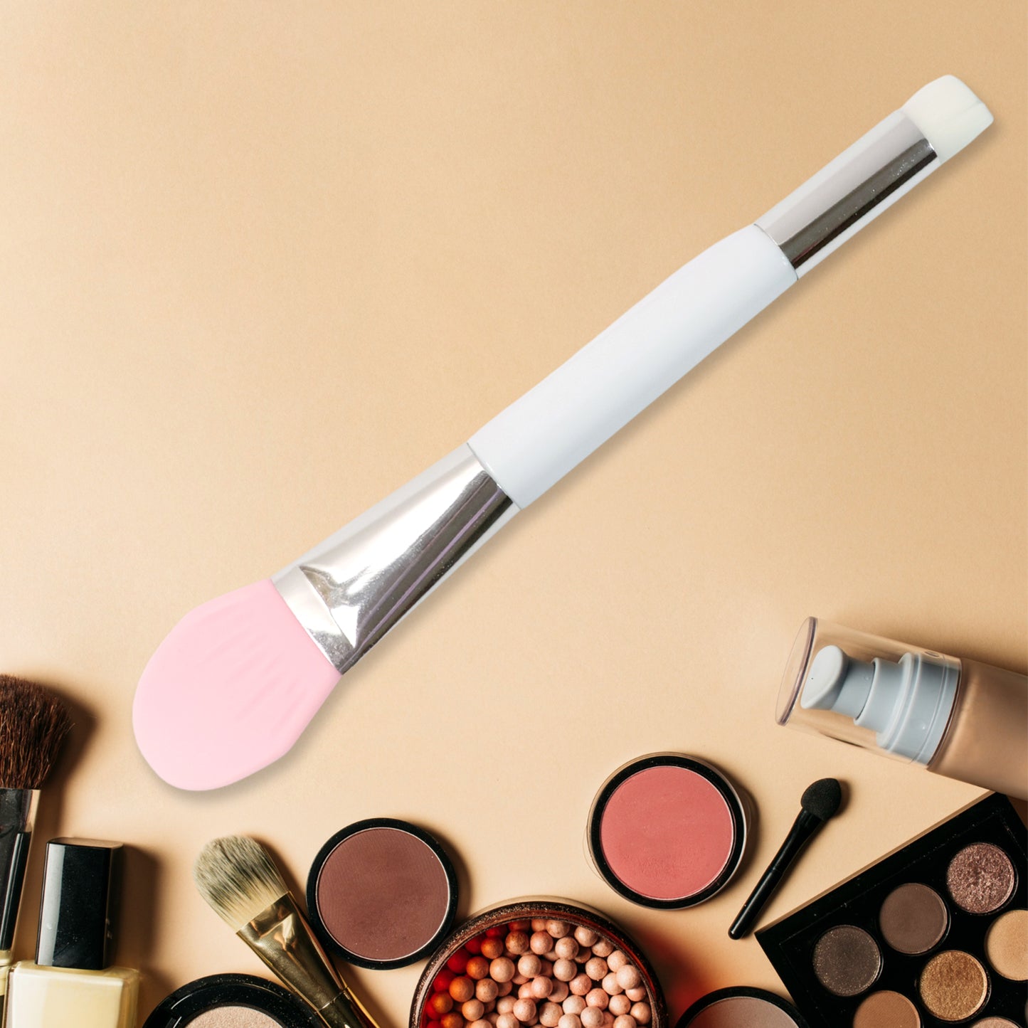 Wukusy silicone face mask applicator beauty spatula brush for smooth, even application of skincare masks on the face.