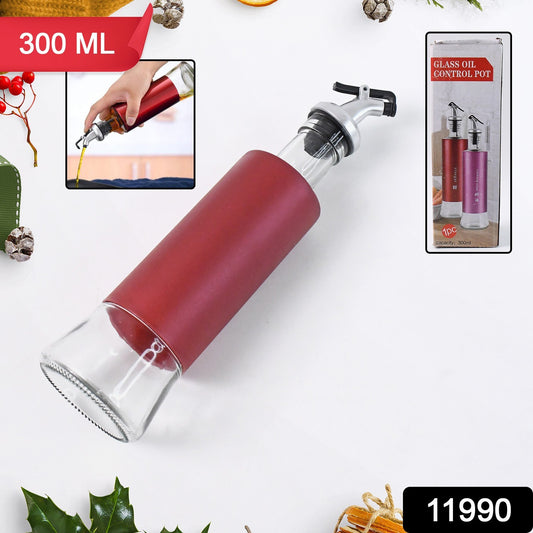 Wukusy glass oil and vinegar dispenser bottle with plastic cover, 300ml capacity, for kitchen seasoning and storage.