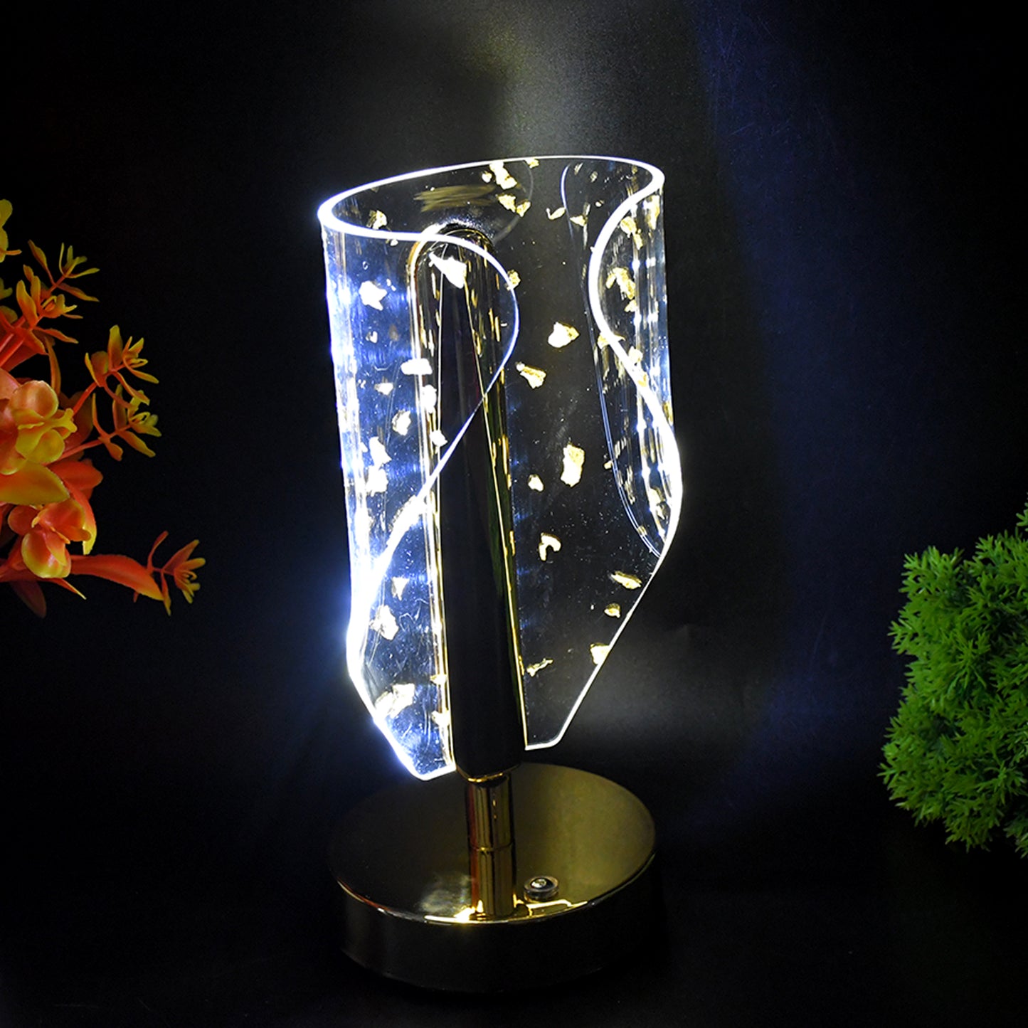 Wukusy luxury golden leaf crystal table lamp with intricate leaf design, ideal for elegant home decor.
