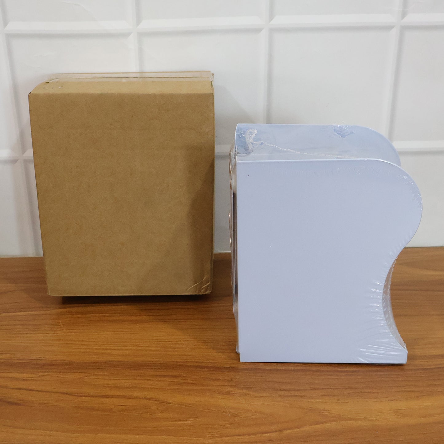Wukusy adjustable expandable book stand displaying open book with adjustable arms and sturdy base for reading or study.