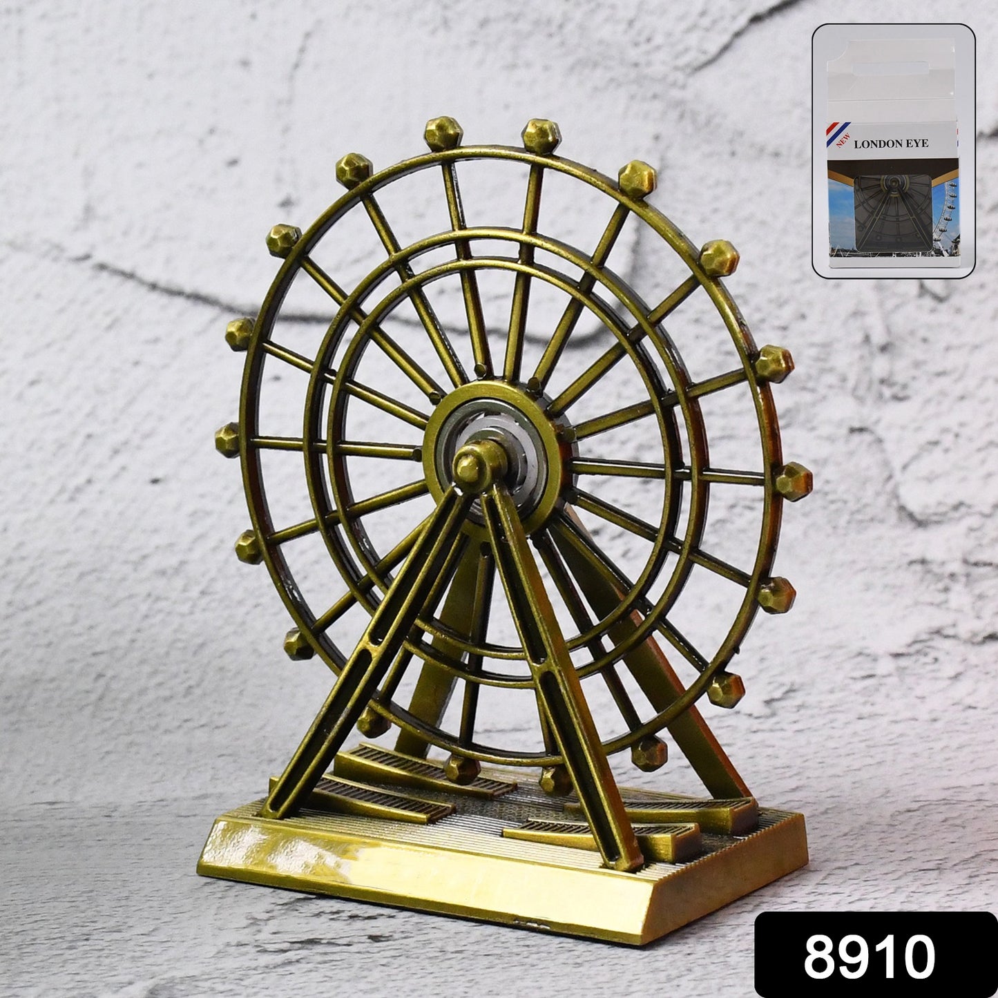Wukusy metal desktop table decoration cabinet wheel tower with intricate gears and vintage design for office decor.