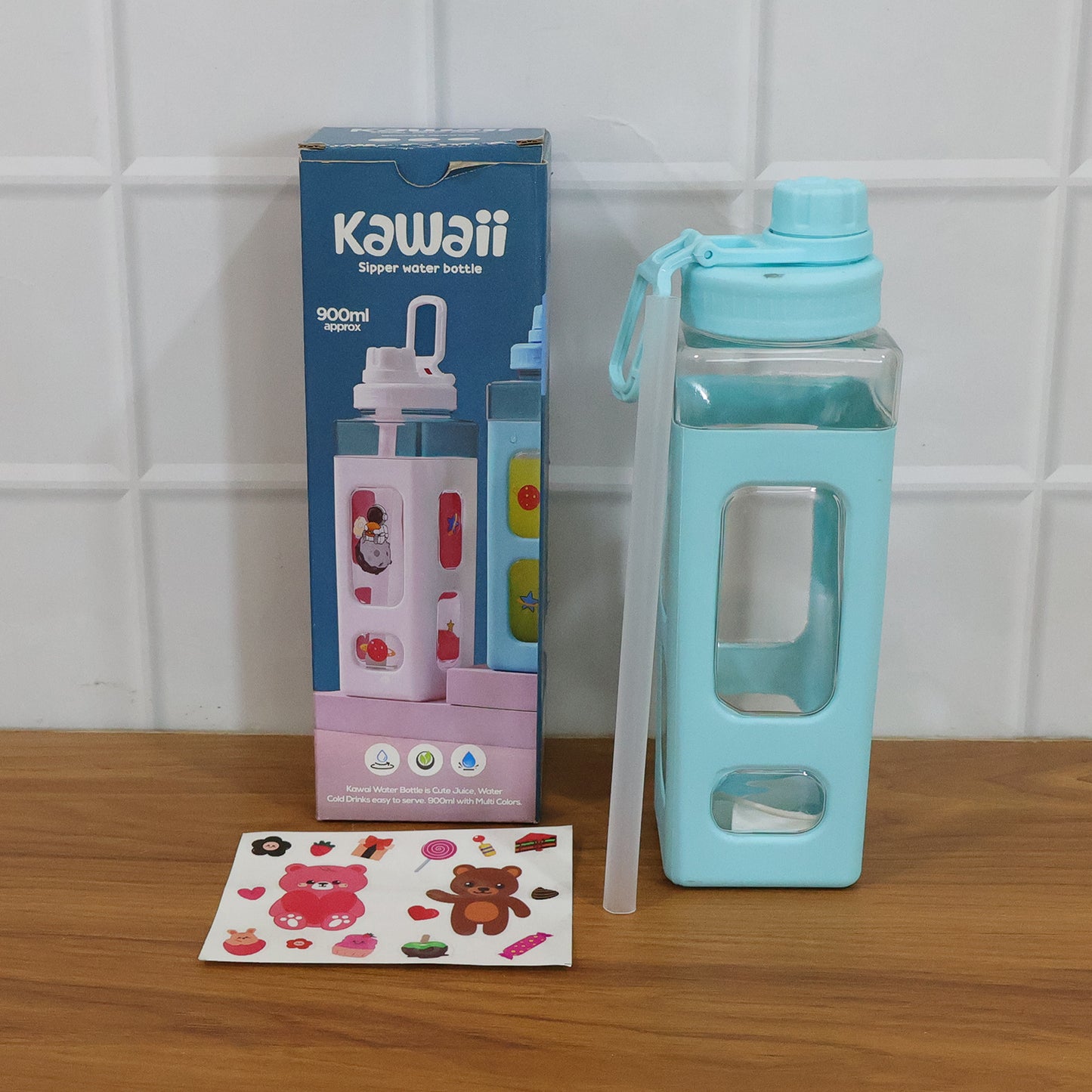 Wukusy premium 900ml leak-proof plastic water bottle with a screw-on lid and clear body for easy hydration tracking