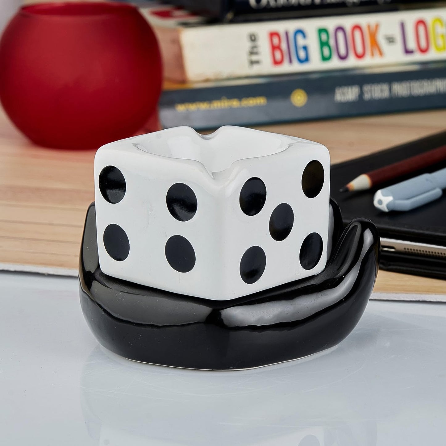 Colorful ceramic ashtray by Wukusy featuring retro design, perfect for smokers and collectors. Bright, funky decor accessory.