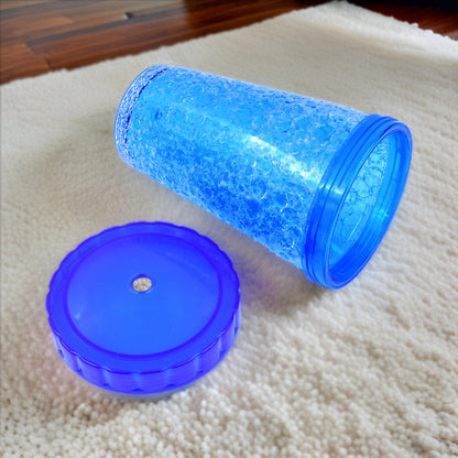 Wukusy plastic reusable sipper tumbler with lid and straw, 500ml, in mixed colors, suitable for home and kitchen use