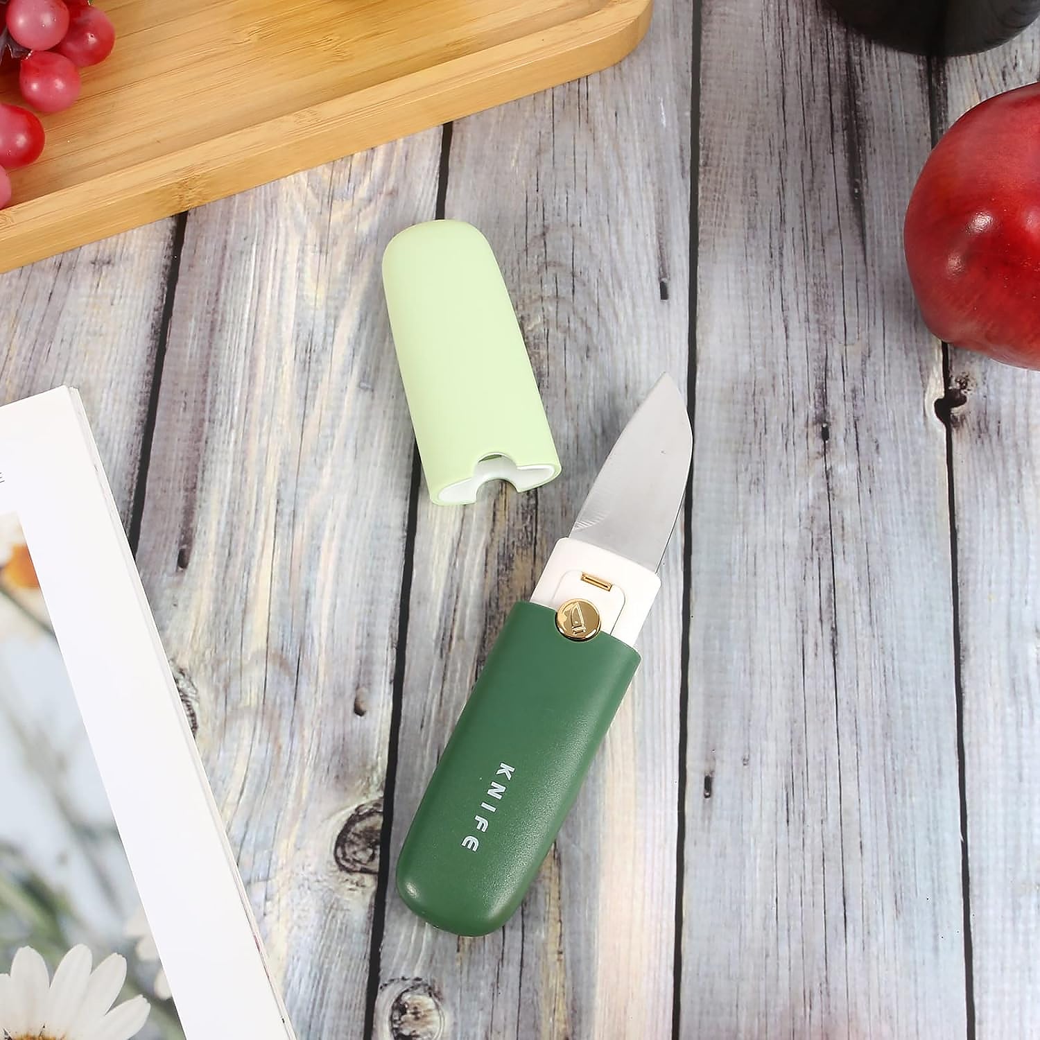 Wukusy multifunctional fruit and vegetable peeler with two-in-one design, sawtooth edge, ergonomic handle, suitable for apples, carrots, potatoes