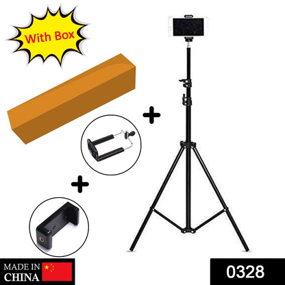 Wukusy 0328 artists portable lightweight metal display easel with weatherproof features, suitable for art displays and studio use.