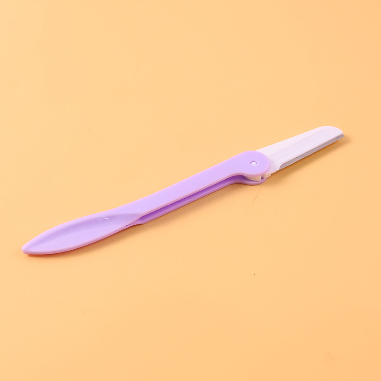 Wukusy eyebrow facial hair razor with three replaceable blades, shown with a close-up of the razor on a white background.