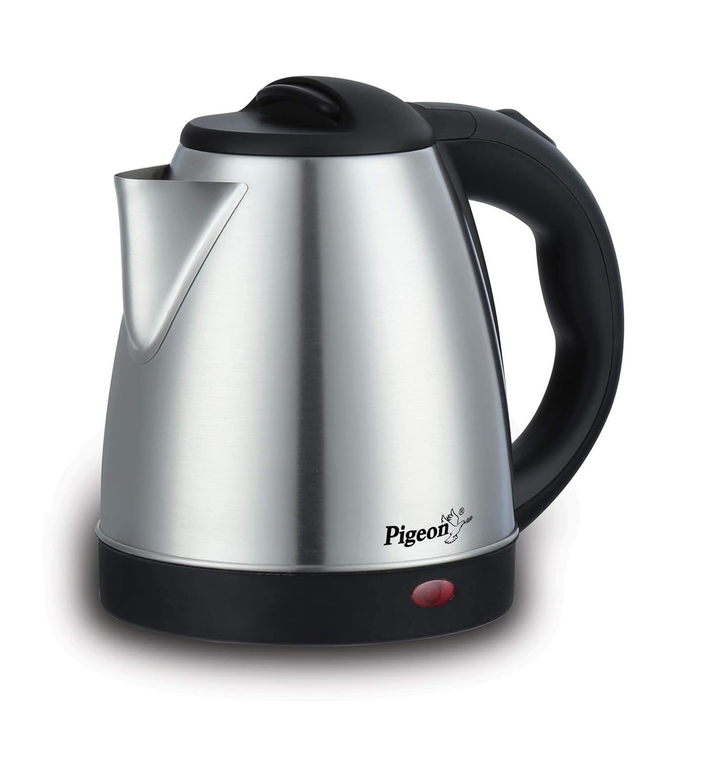 Silver Seasons Pigeon 12466 electric kettle with 1.5L capacity, featuring a sleek design and easy-to-use spout.