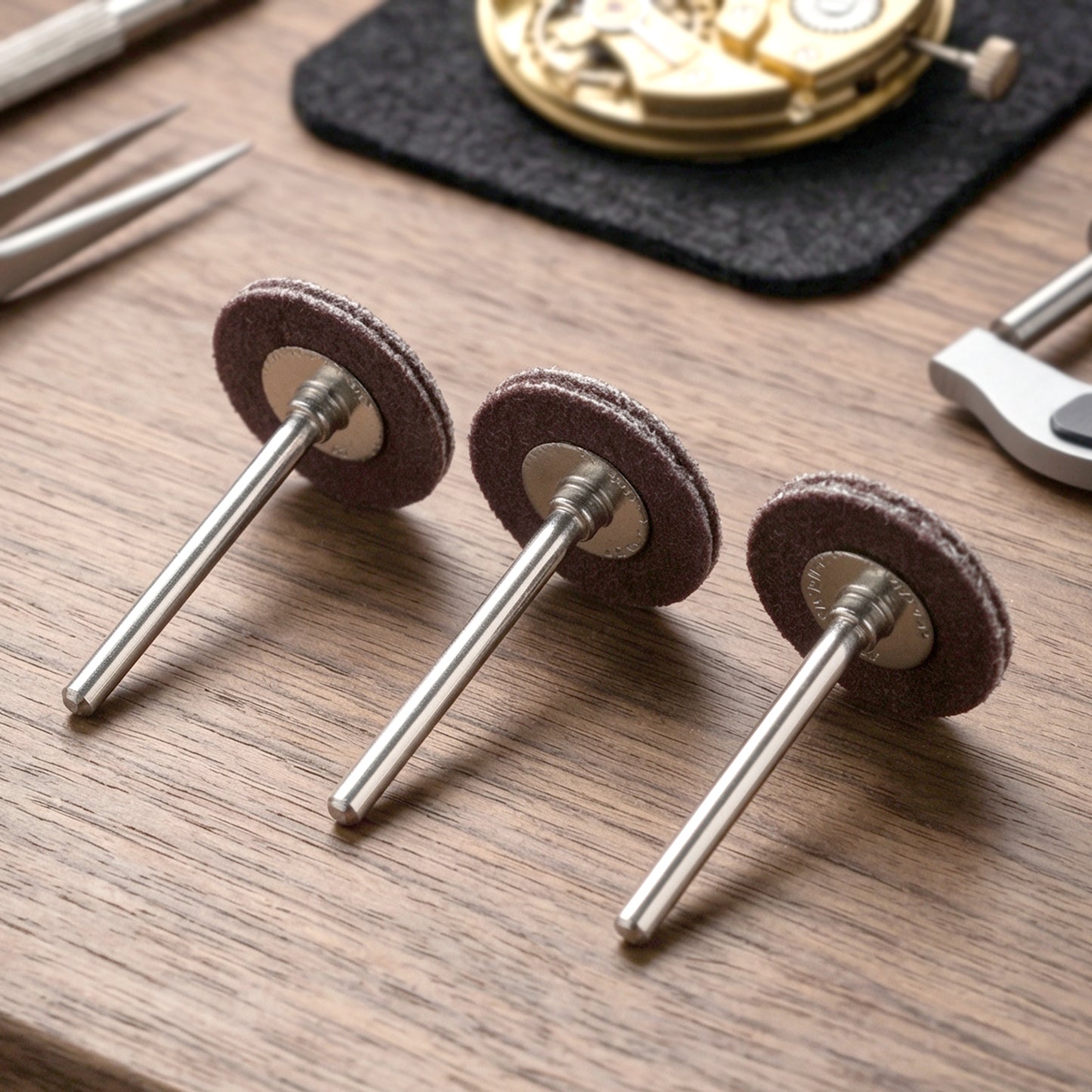 Wukusy Wagtail Mini Rotary Tool grinding wheel disc set with metal shank, three-piece abrasive grinding discs for detailed work.