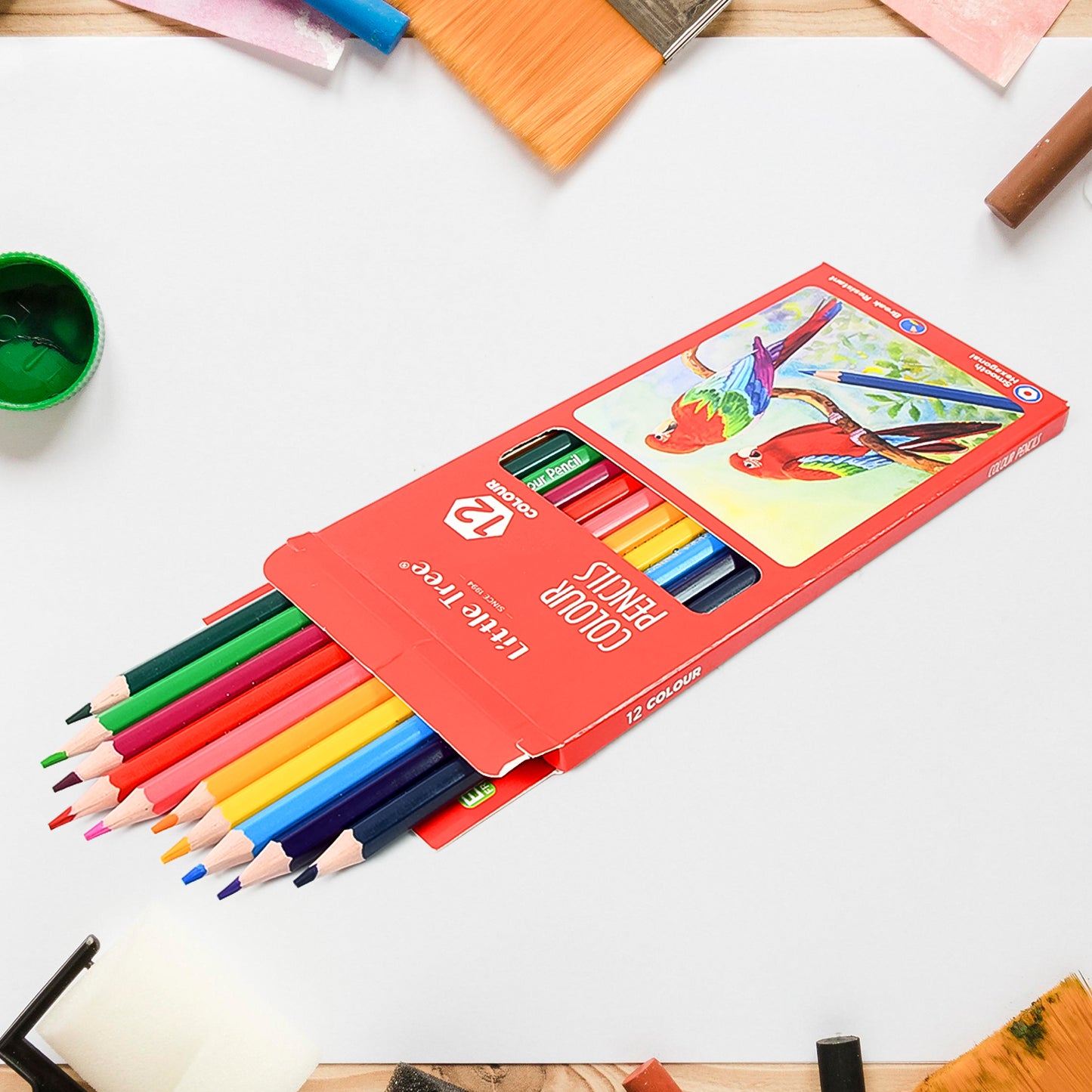 Set of 12 Wukusy wooden colored pencils for art drawing, arranged in a box showing vibrant colors and smooth wooden barrels.