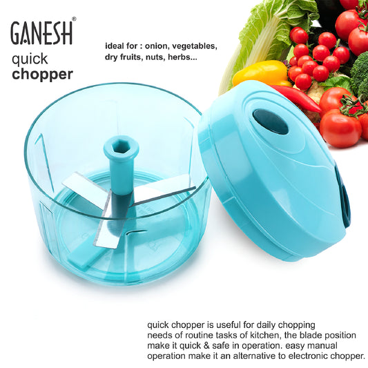 Wukusy 8105 Ganesh Quick Vegetable Chopper with 725ml capacity showing stainless steel blades and transparent container for easy vegetable prep