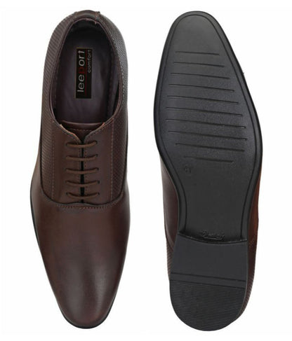 Brown Leeport Oxford formal shoes made of artificial leather, featuring a classic design suitable for business and formal wear.