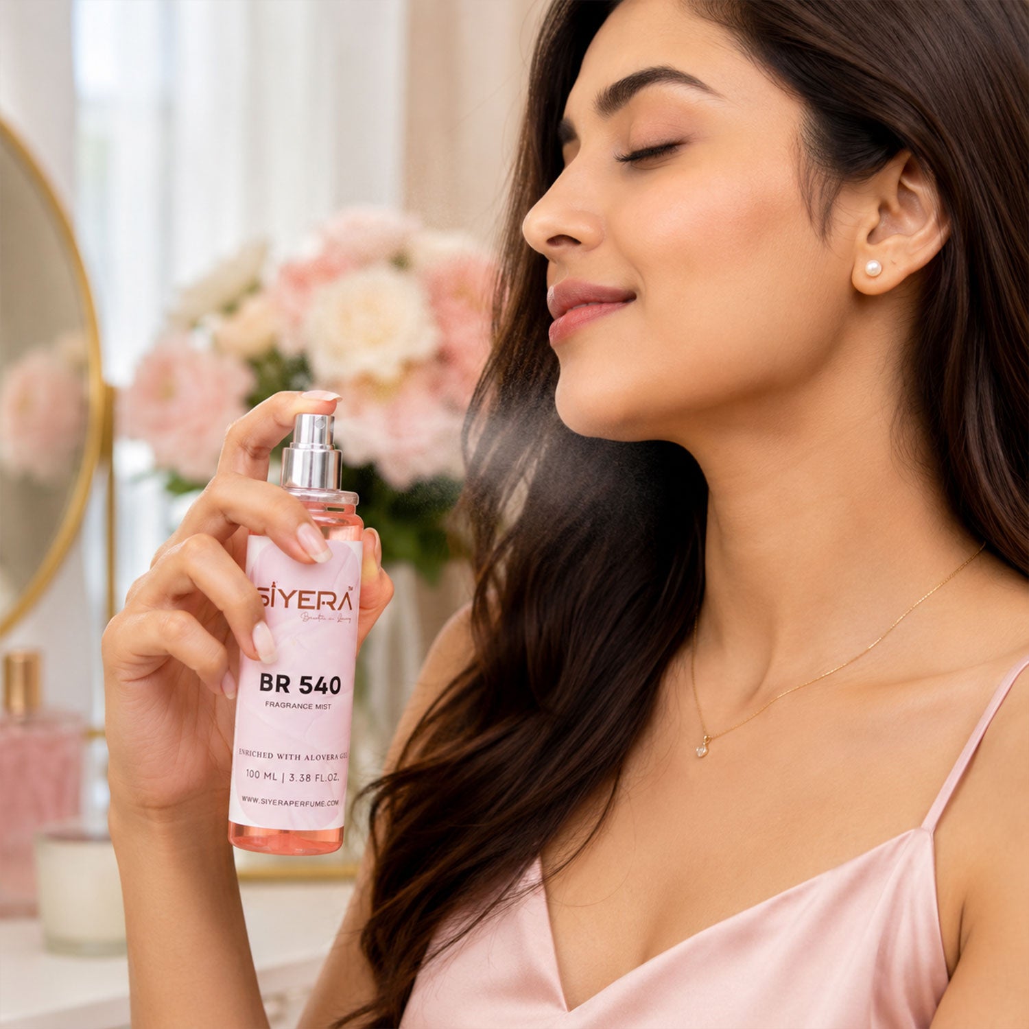 Wukusy fragrance mist body spray with aloe vera gel, 100ml bottle, featuring a lightweight, refreshing floral scent and hydrating formula.