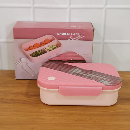 Wukusy plastic 3-compartment kids lunch box with colorful sections for snacks and meals, durable and child-friendly design.